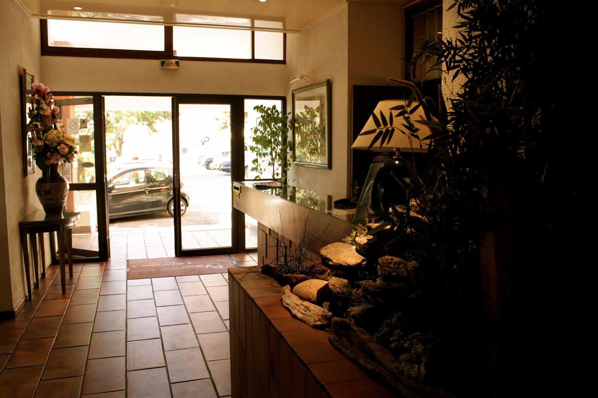 Castel Vecchio Hotel Ajaccio  Luaran gambar